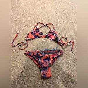Jolyn Bikini Set